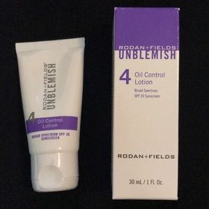 Rodan and Fields - Unblemish - Step 4-Oil Control